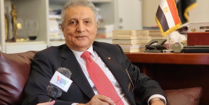 2010至2014年担任埃及驻越大使的里达·卡迈勒（Reda El Taify）。