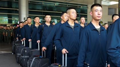 中国军队抵达胡志明市参加阅兵