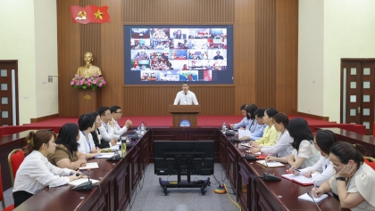 贯彻落实党的十四大关于民间外交工作决议会议