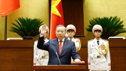 国际媒体积极评价越南健全主要领导班子