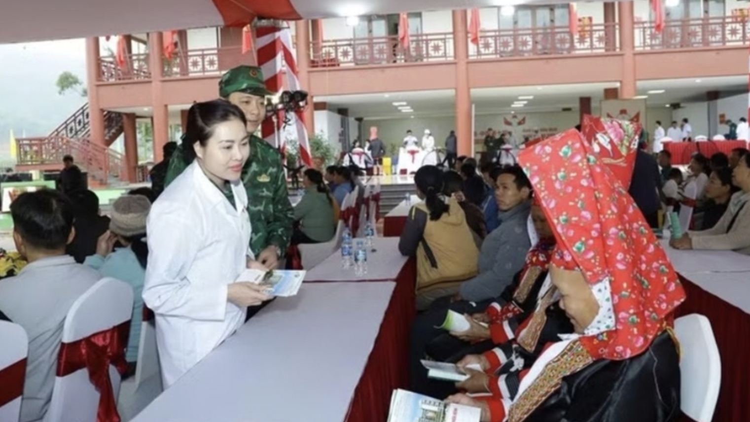 越中边境友好医疗服务站正式投入运行