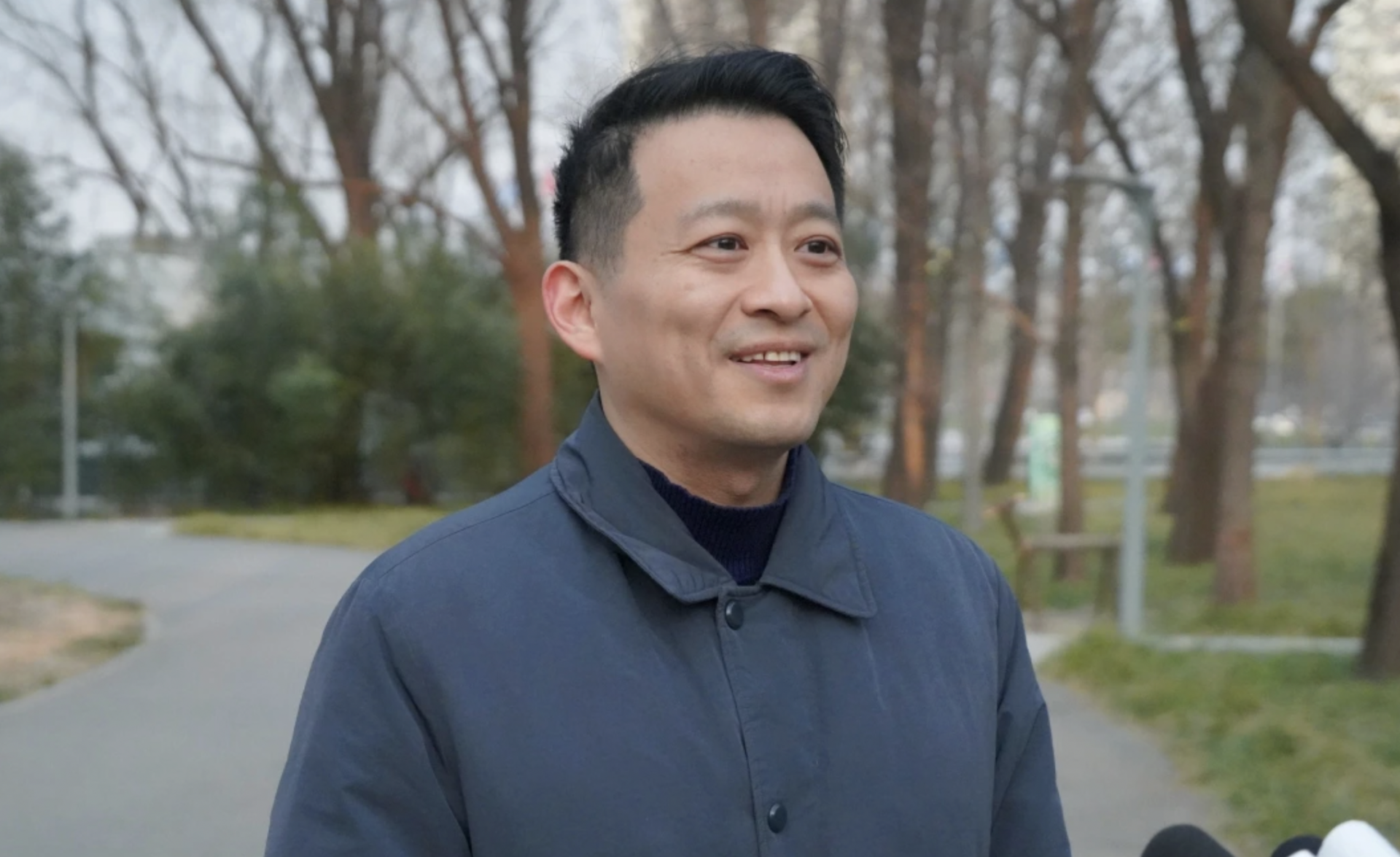 中国中央民族大学新闻与传播学院副院长曲强教授 中国中央民族大学新闻与传播学院副院长曲强教授