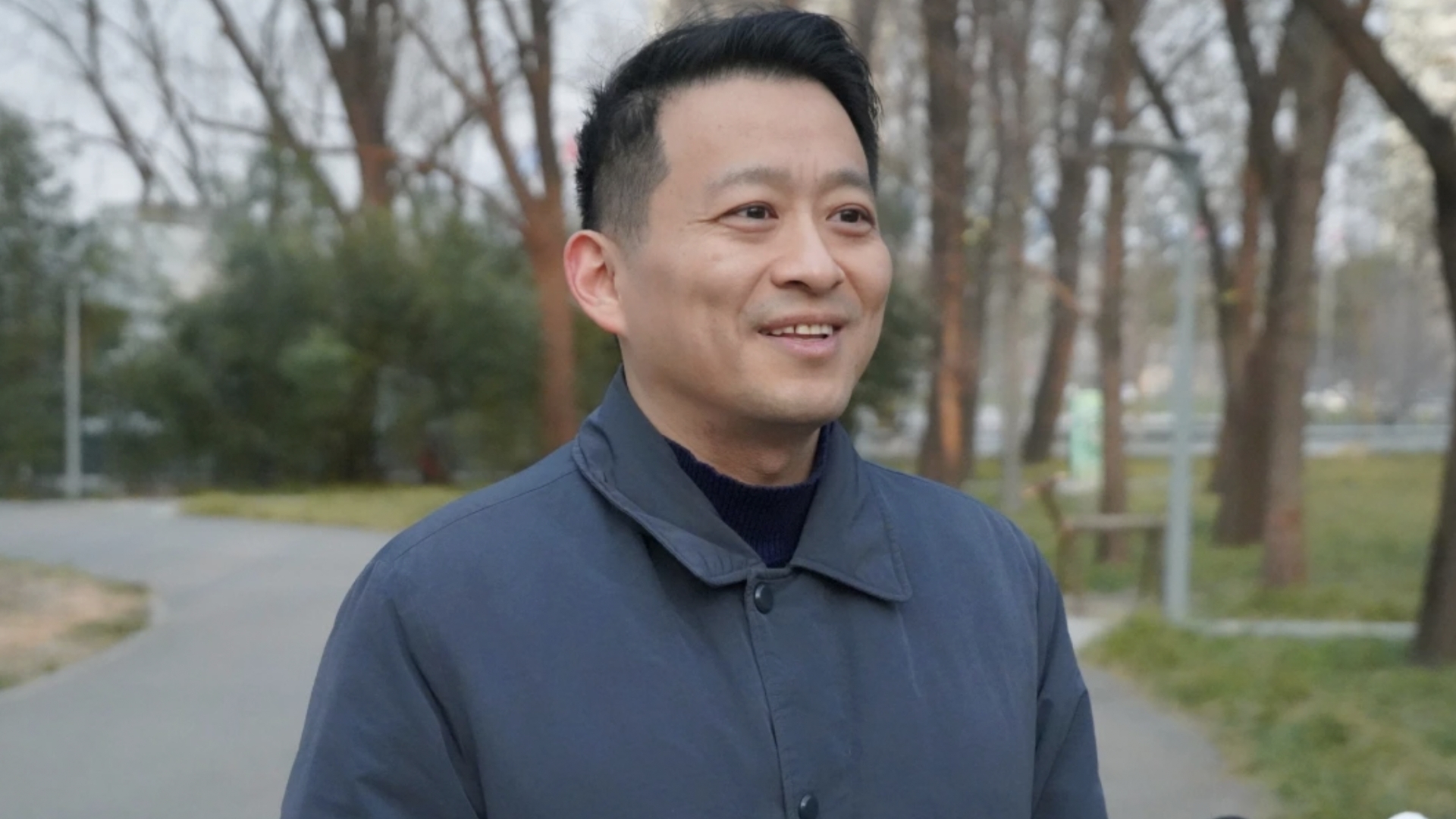 增强政治互信，扩大越中务实合作