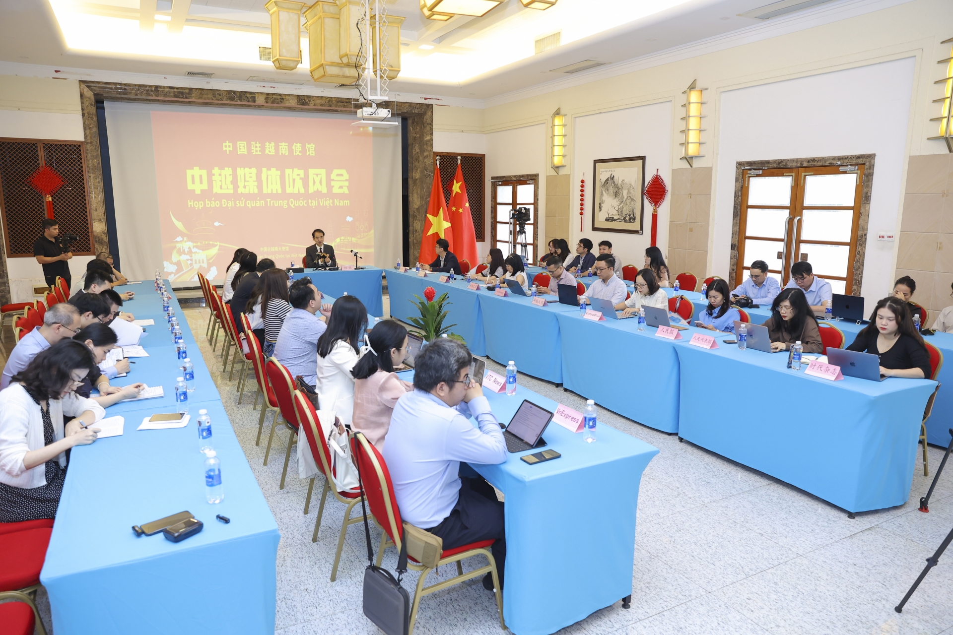 中国驻越大使何炜：高层引领推动越中关系不断迈上新台阶