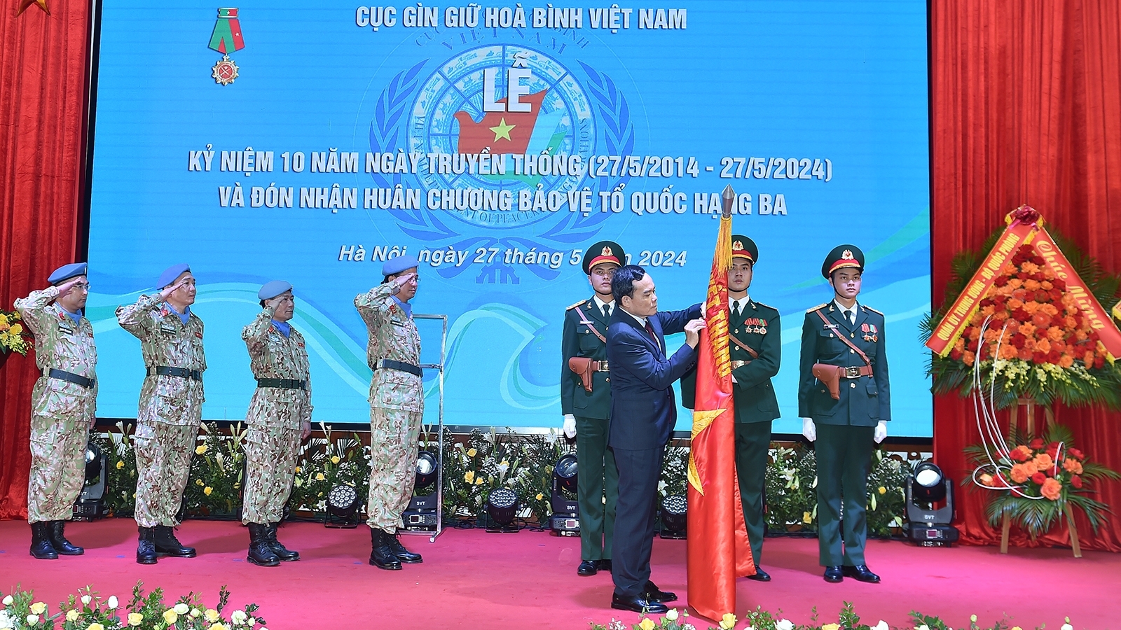 越南蓝色贝雷帽部队：弘扬'胡伯伯部队'形象