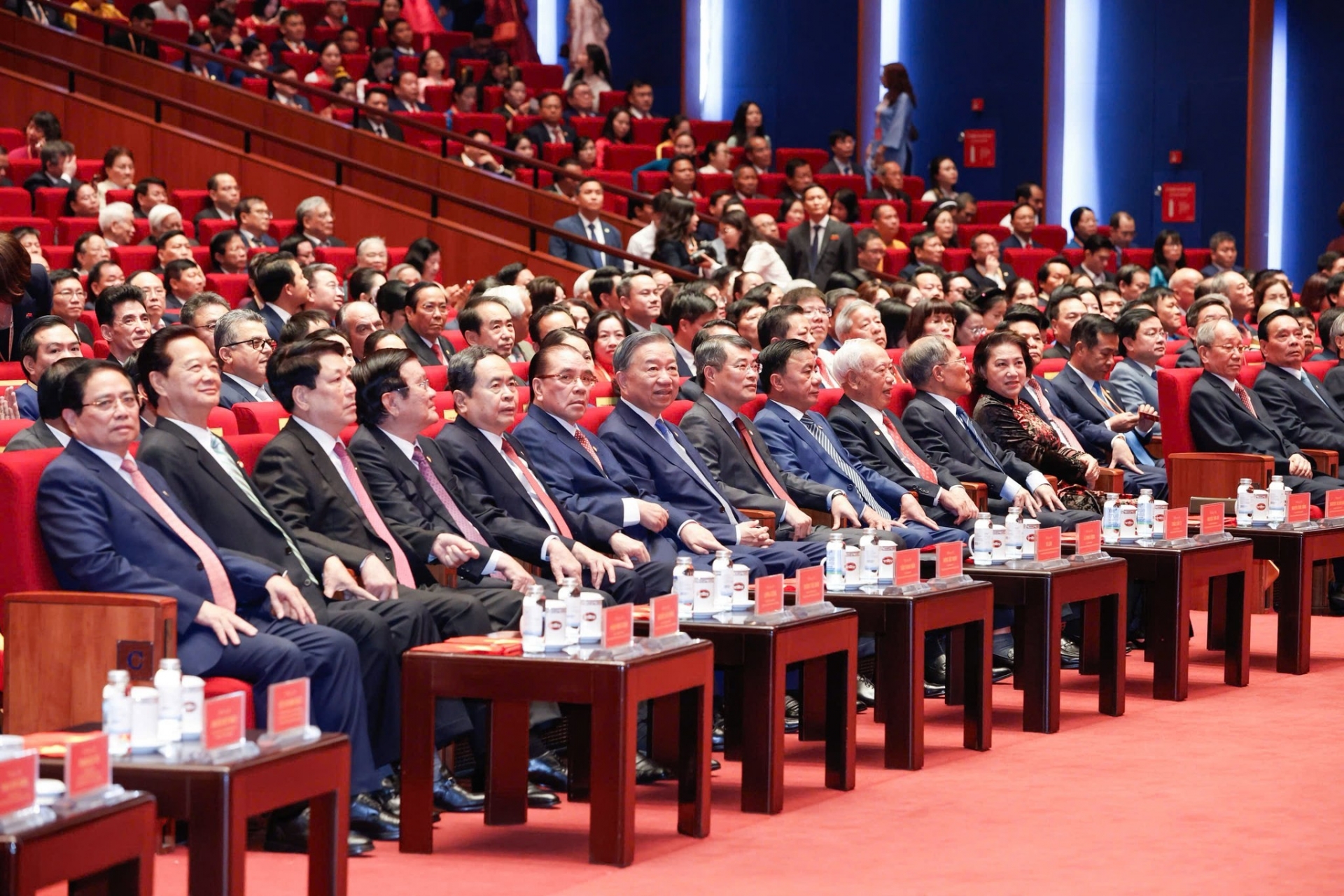总书记、国家主席苏林同党和国家领导、原领导出席越南祖国阵线第十一次全国代表大会(2026-2031年任期)。(照片:越南祖国阵线) 总书记、国家主席苏林同党和国家领导、原领导出席越南祖国阵线第十一次全国代表大会(2026-2031年任期)。(照片:越南祖国阵线)