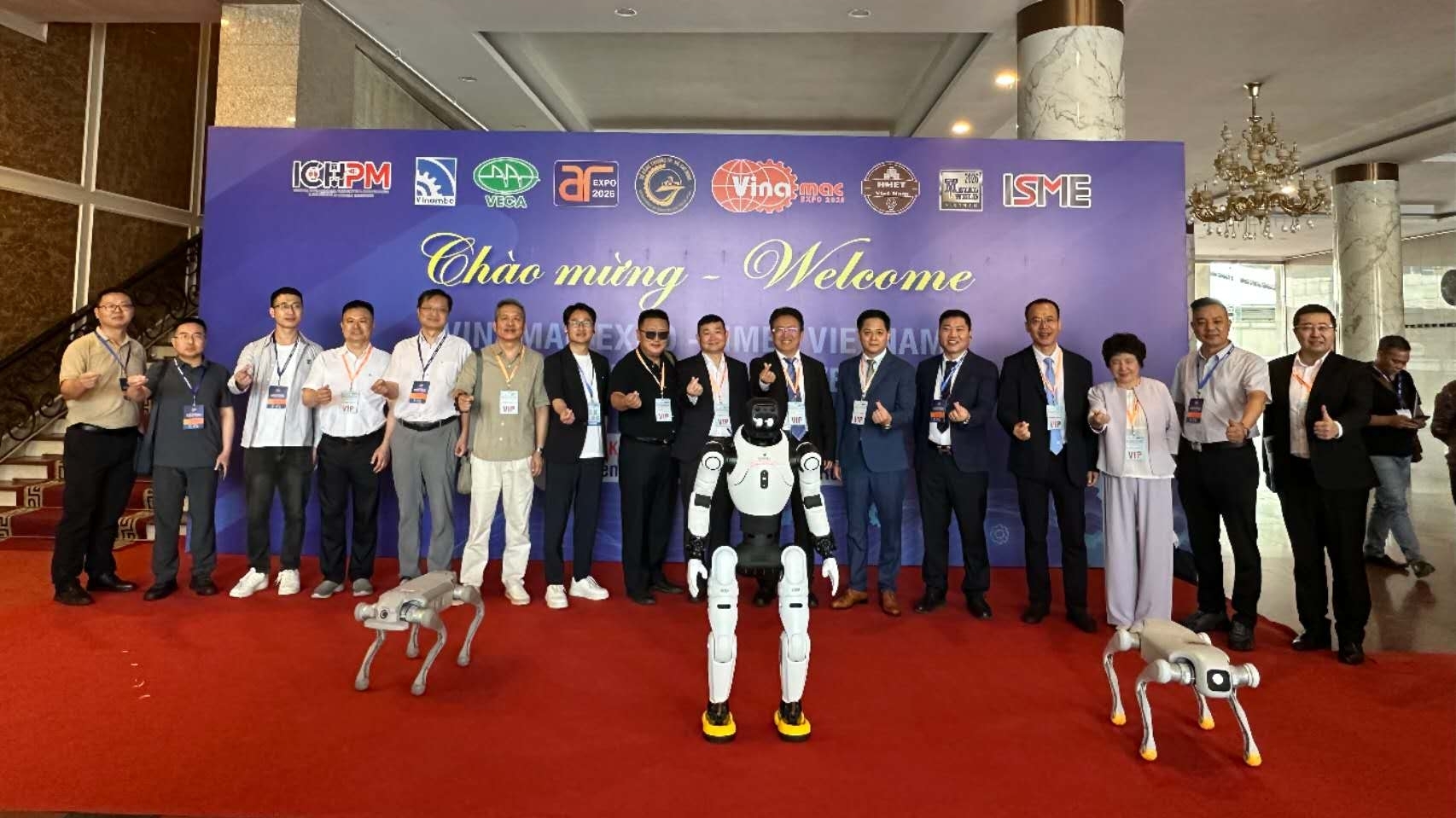 中越联合发布《河内共识》，开启人工智能与自动化合作新篇章