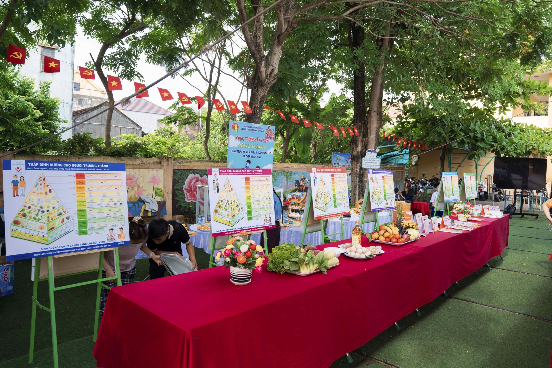 活动现场展示的学校营养教育资料区域。(照片:WVIV) 活动现场展示的学校营养教育资料区域。(照片:WVIV)