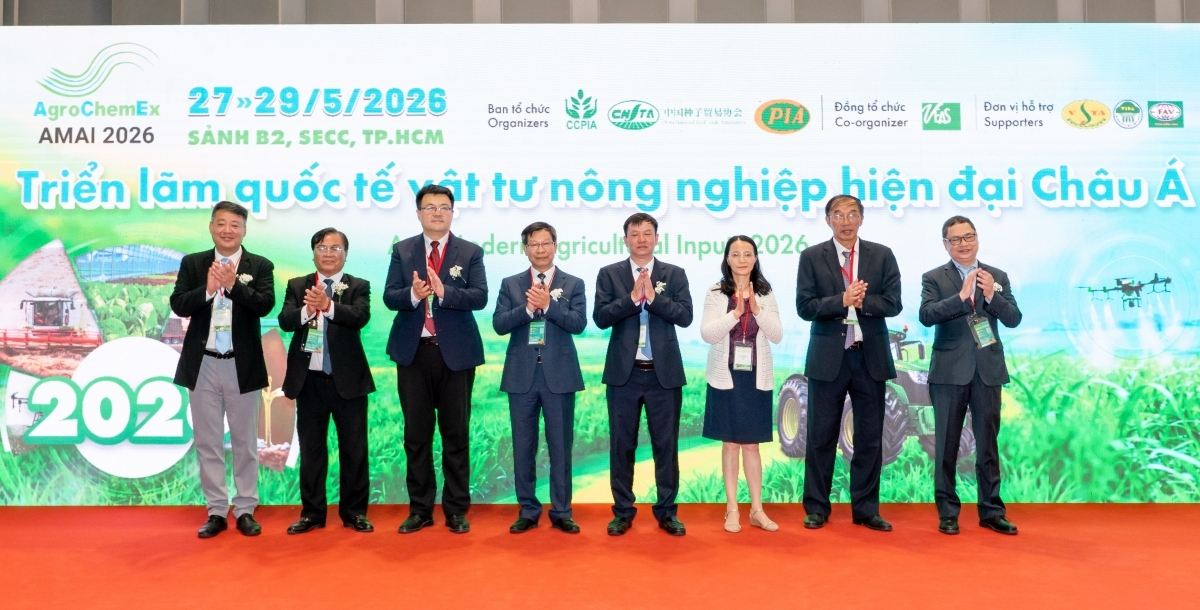 各代表执行 AMAI Vietnam 2026 开幕仪式。 各代表执行 AMAI Vietnam 2026 开幕仪式。
