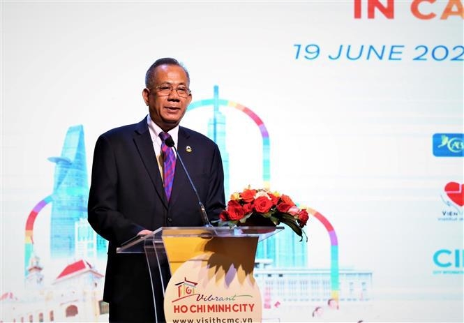 柬埔寨旅游部副国务秘书 Prak Chandara发表讲话。