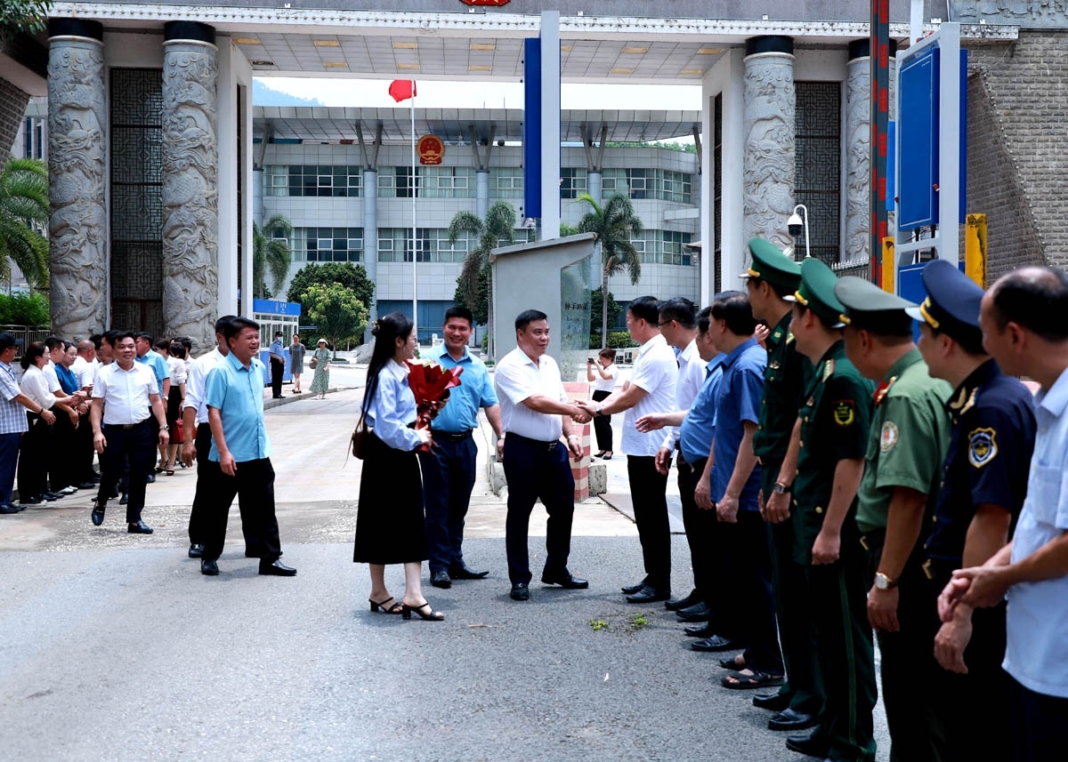 河江省代表团结束对中国云南省的工作访问。
