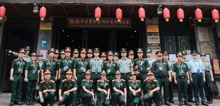 2024年越南和中国青年军官交流活动在中国举行