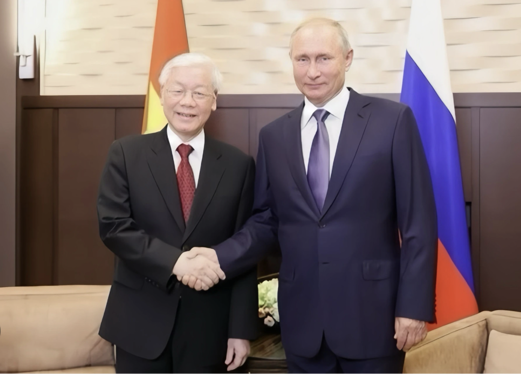 越共中央总书记阮富仲与俄罗斯总统普京。