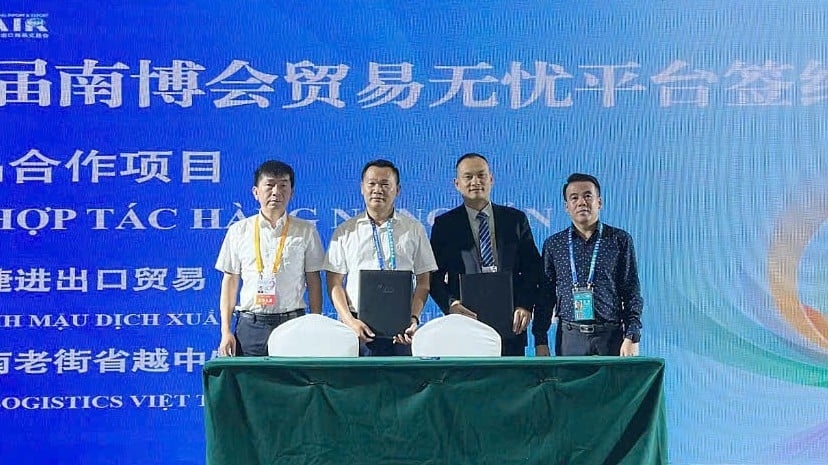 越南老街省和中国云南省企业签署四份合同