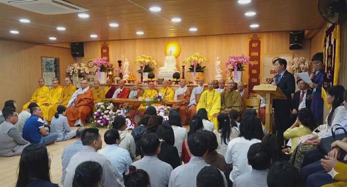 吉祥寺庆成谢恩法会全景。