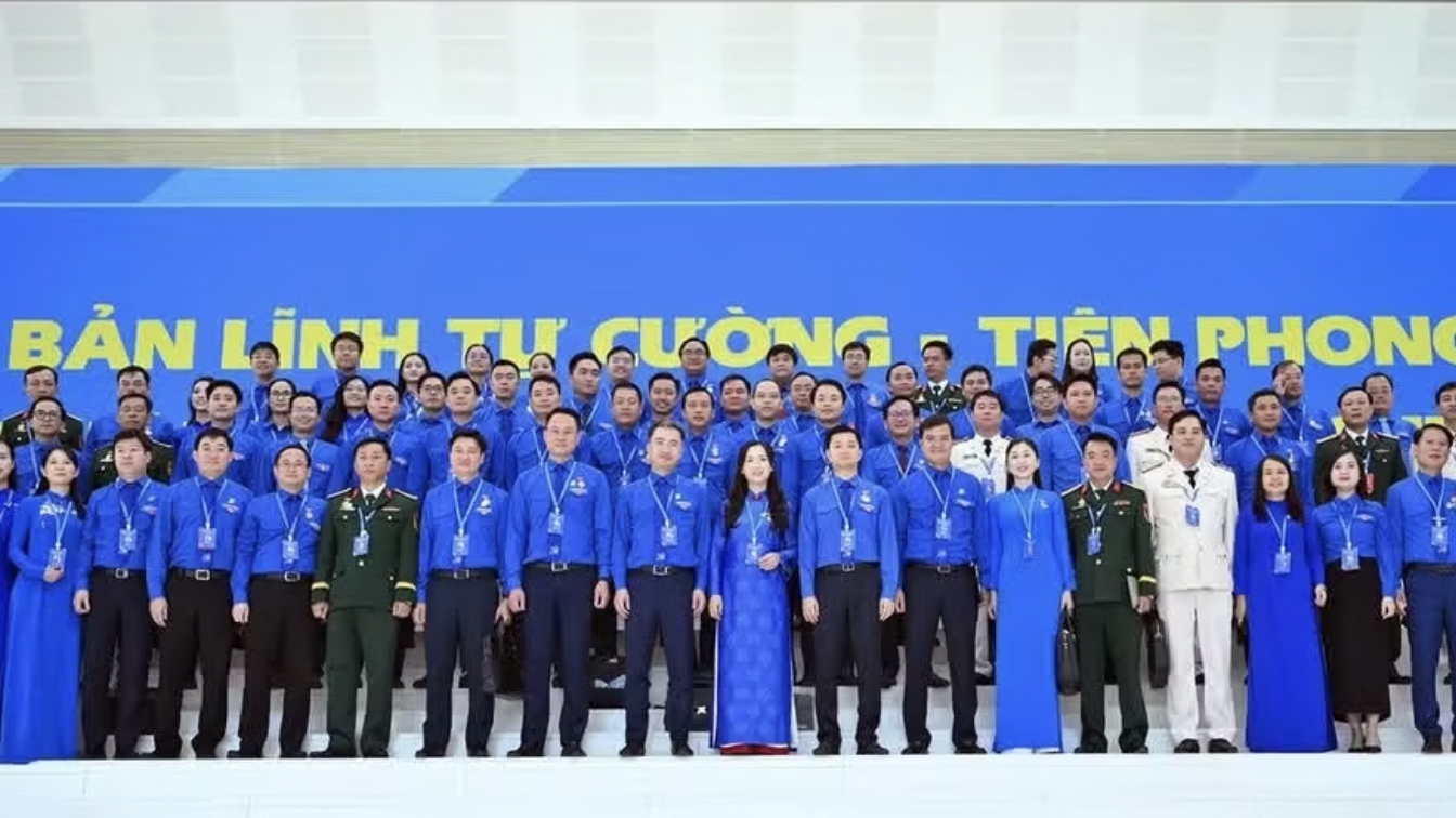 属于青春力量的自豪印记