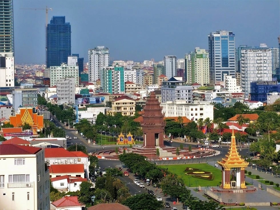 越南是柬埔寨在东盟中的最大贸易伙伴。