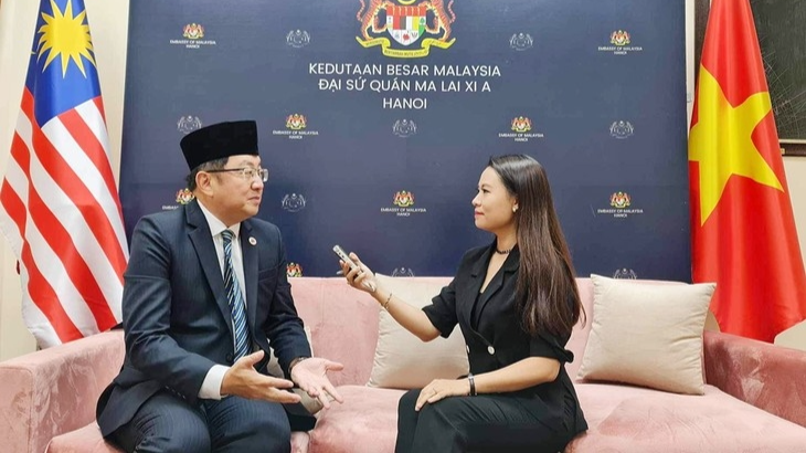 马来西亚驻越南大使陈扬泰7月19日接受本台记者采访。