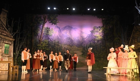 《吉赛尔》是浪漫主义芭蕾舞剧的代表作。