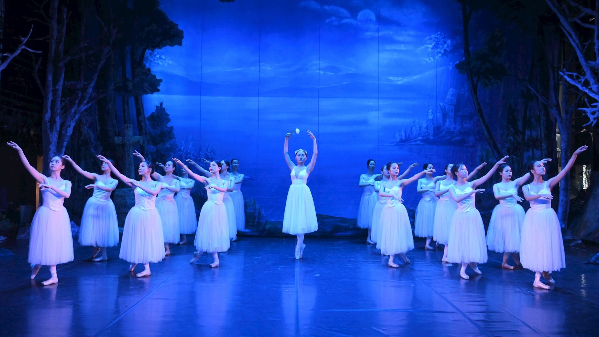 芭蕾舞剧《吉赛尔》——世界十大芭蕾舞作品之一