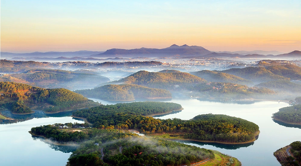 林同省泉林湖国家旅游景区达到“亚太典型旅游区”标准。
