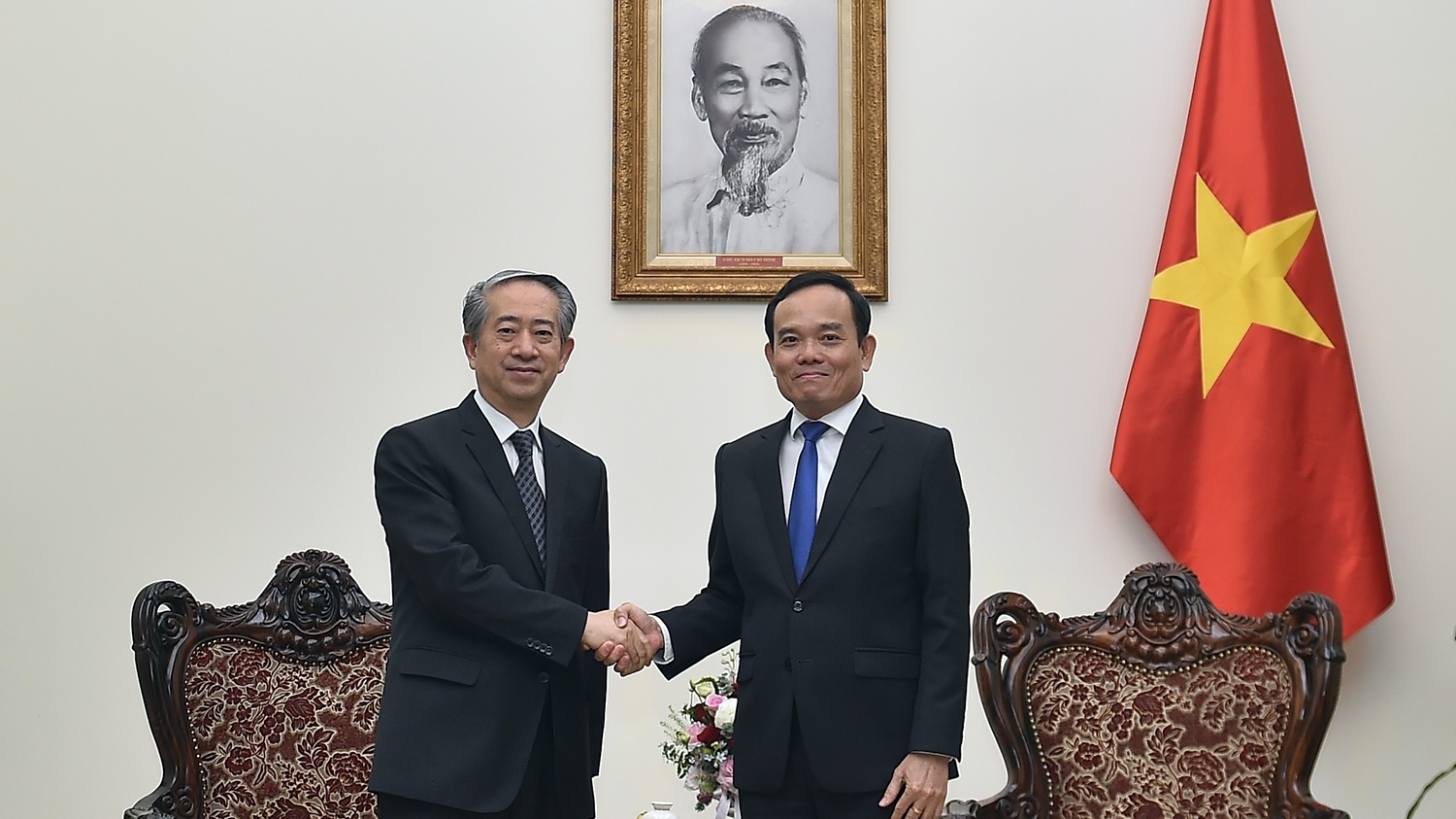 越南与中国深化战略合作，推动务实成果