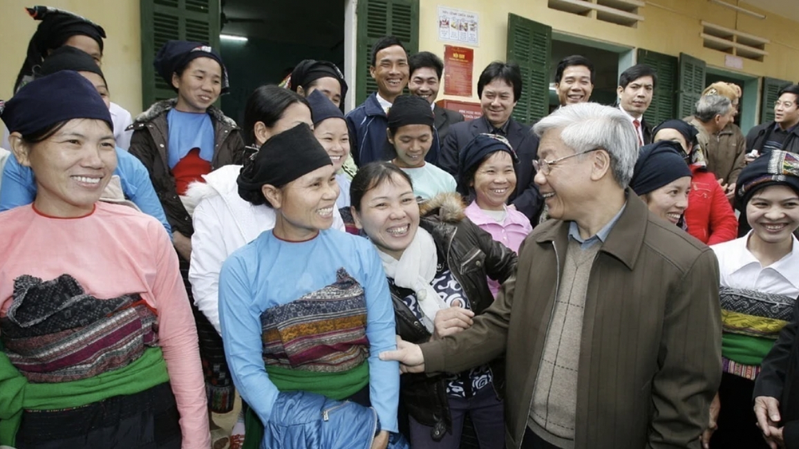 全国各地人民对阮富仲总书记的逝世感到无比沉痛