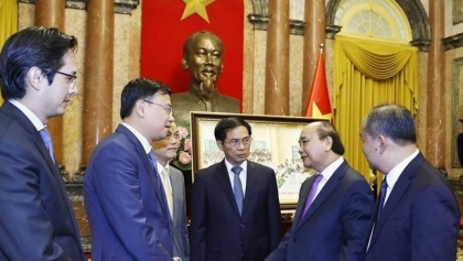 越南国家主席阮春福造访外交部
