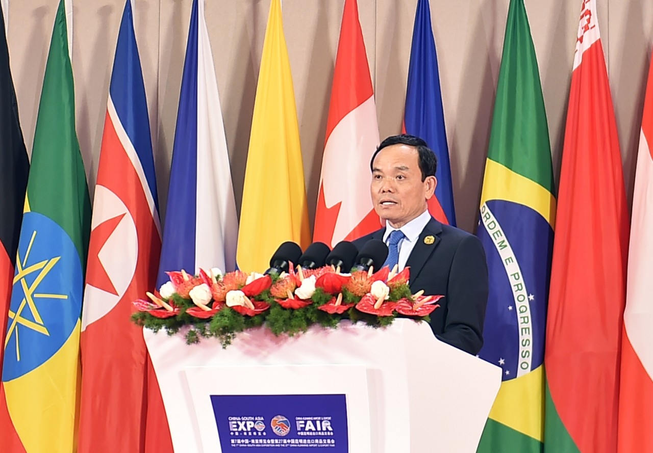 越南政府副总理陈流光。
