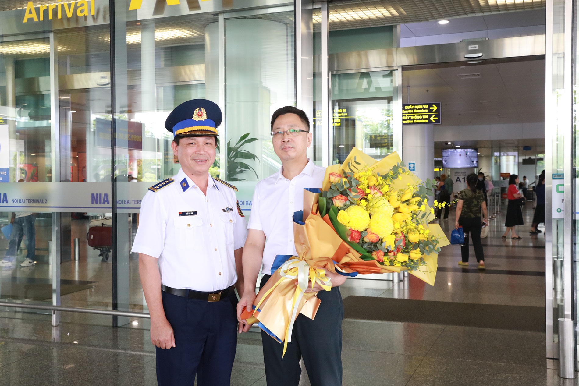 8月22日上午，2023年第三届越南与中国海警青年警官交流会在河内举行开幕式。