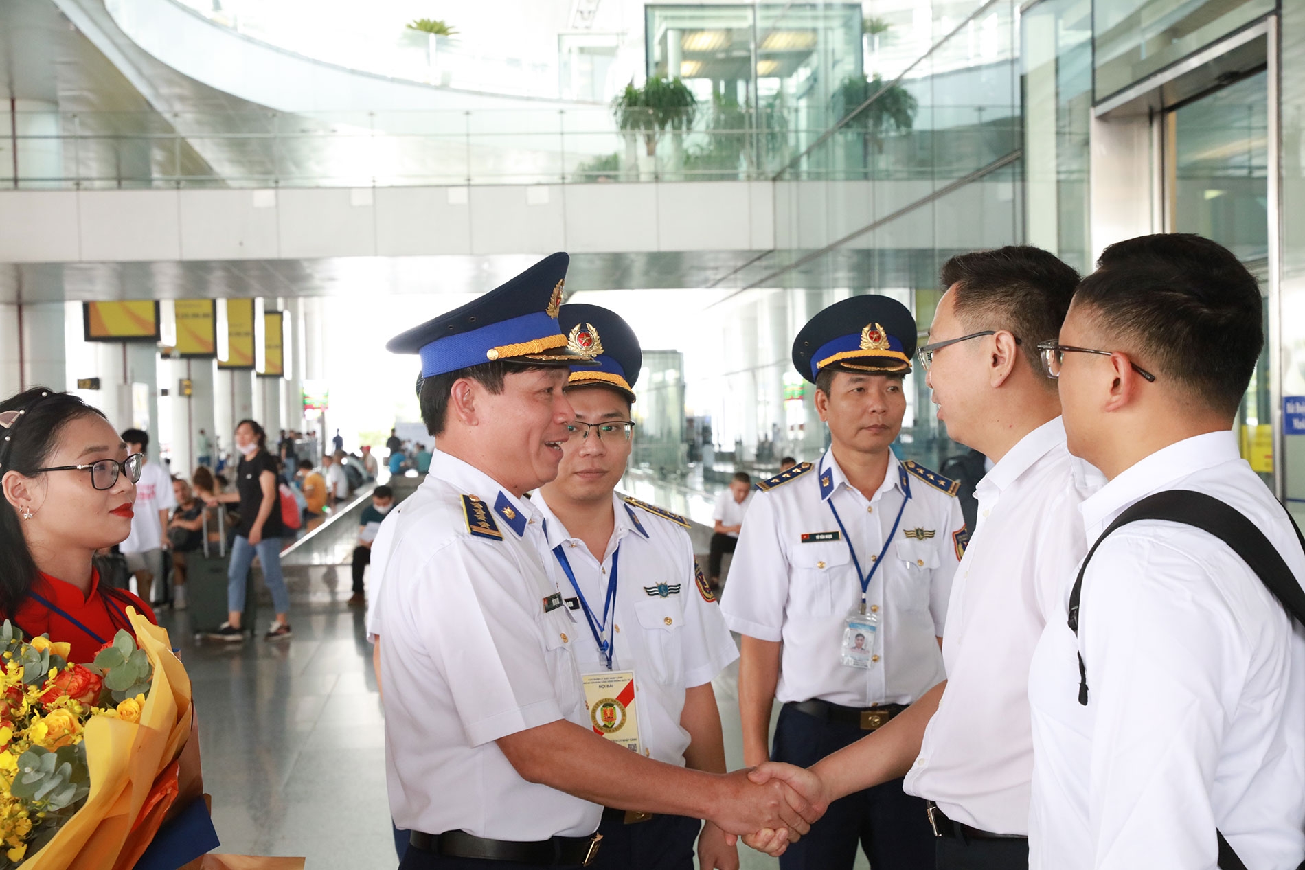 8月22日上午，2023年第三届越南与中国海警青年警官交流会在河内举行开幕式。