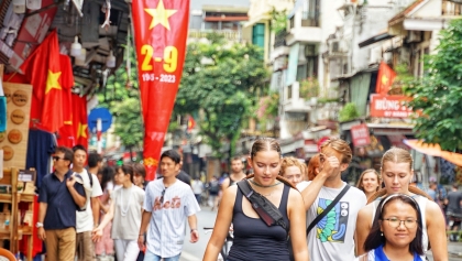 九·二国庆节假期期间： 前往越南重点旅游目的地的国际游客有所增长