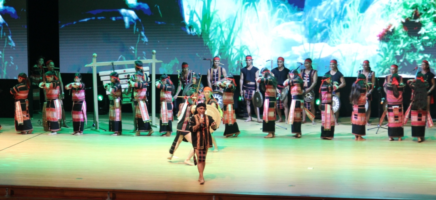 2023年第四届越南中部民族文化节。