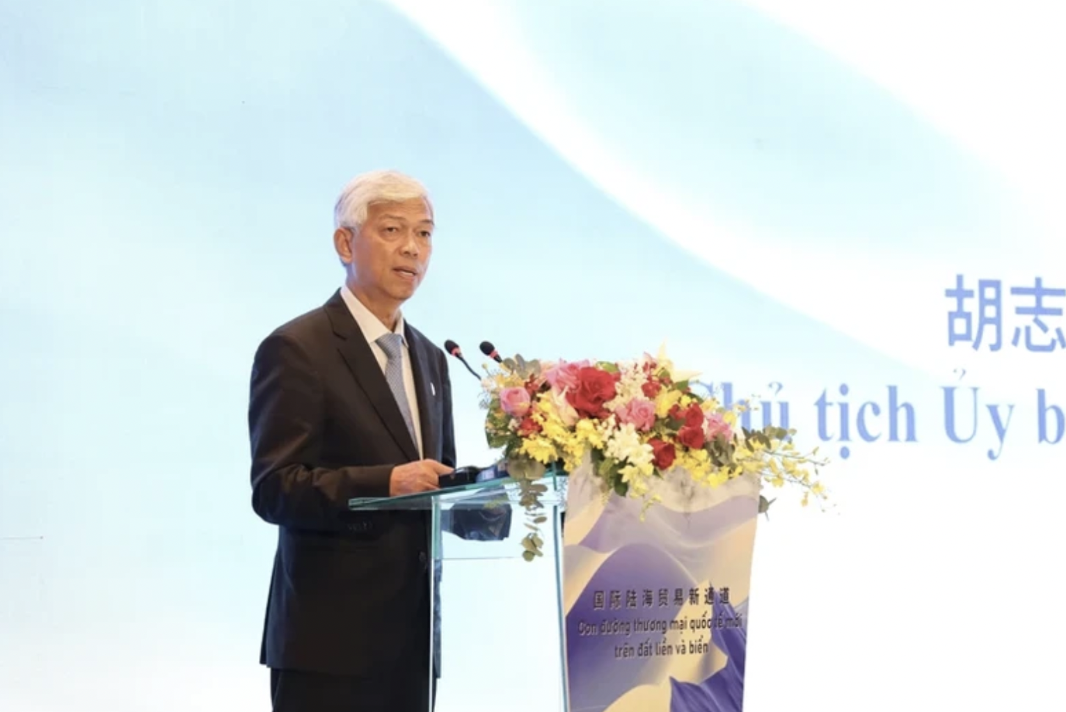 胡志明市人民委员会副主席武文欢。