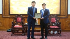 顺化随时准备迎接并与中国企业和投资者携手合作