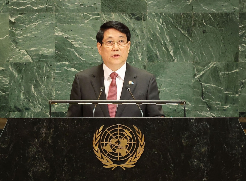越南国家主席梁强在第80届联合国大会高级别一般性辩论上发表讲话。