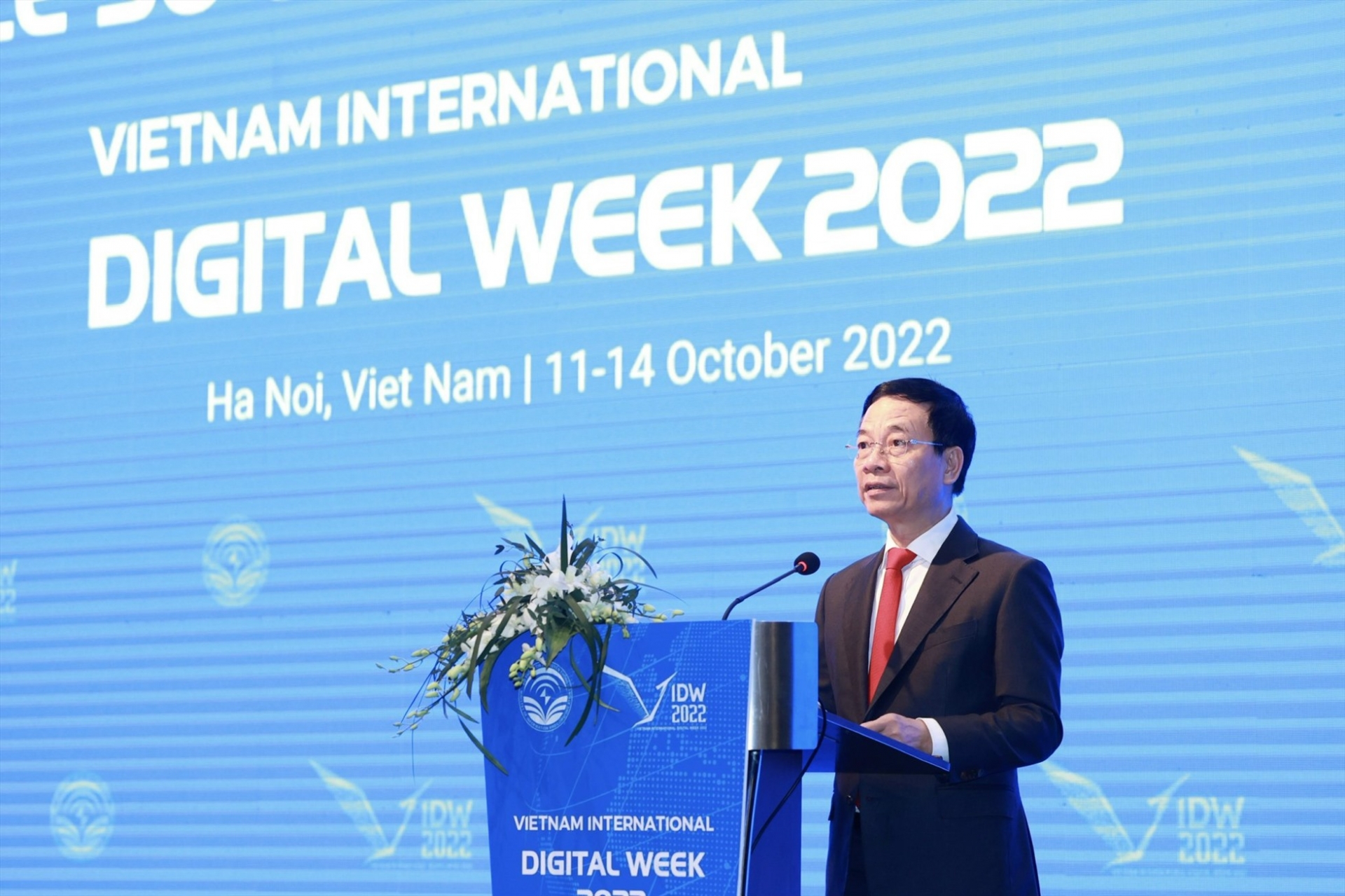 越南通信与传媒部部长阮孟雄在2022 年越南国际数字周开幕式上致词。图自thanhnien.vn