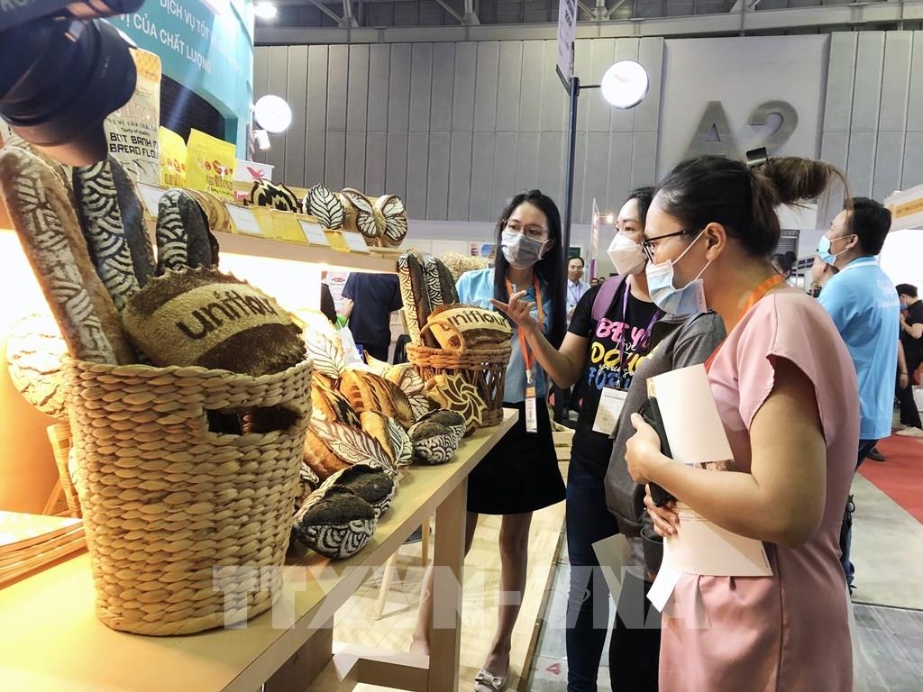 2022年越南食品和饮料原材料展会的一个展位。图自越通社