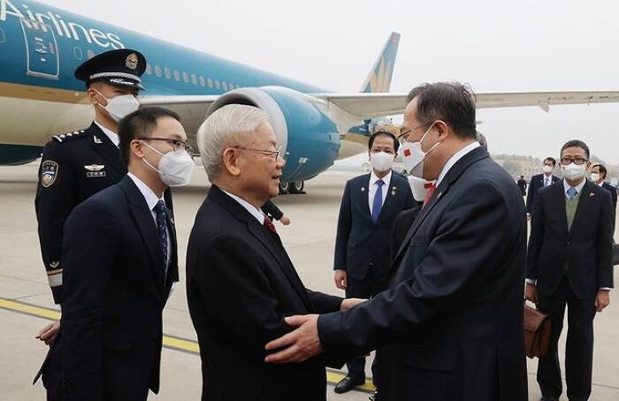 阮富仲总书记抵达北京 开始对中国进行正式访问。图自越通社