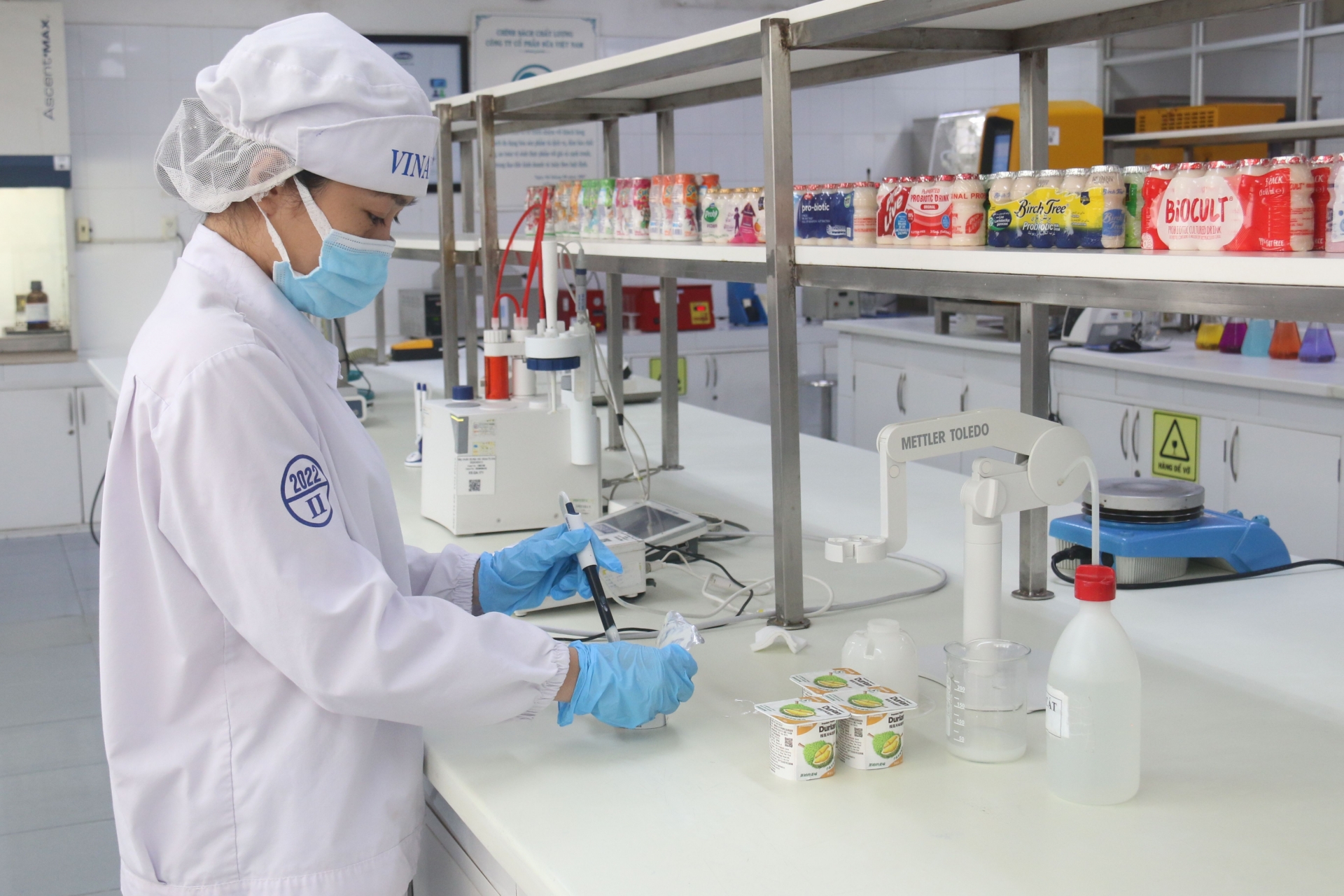 Vinamilk榴莲酸奶产品正在针对中国市场研究生产。