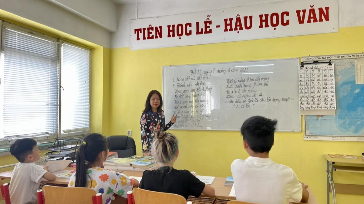 通过海外越南人的越南语教学活动维护民族特色