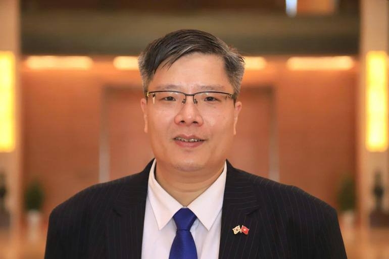 越南-韩国企业家与投资协会主席陈海玲博士。 越南-韩国企业家与投资协会主席陈海玲博士。