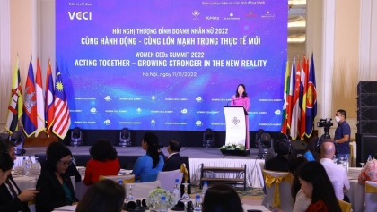 越南国家副主席武氏映春出席2022年东盟女性企业家峰会