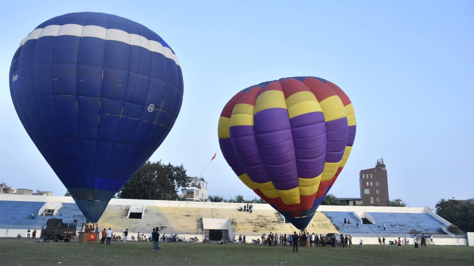 河内山西古城国际热气球节吸引许多游客前来参加