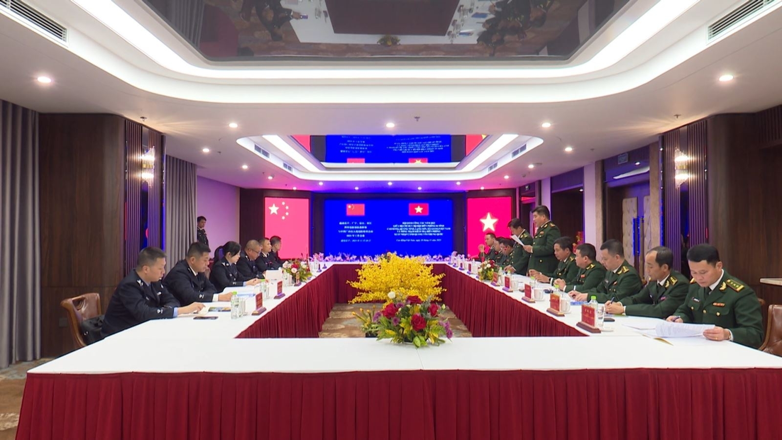 越南北方四省与中国广西边防会谈