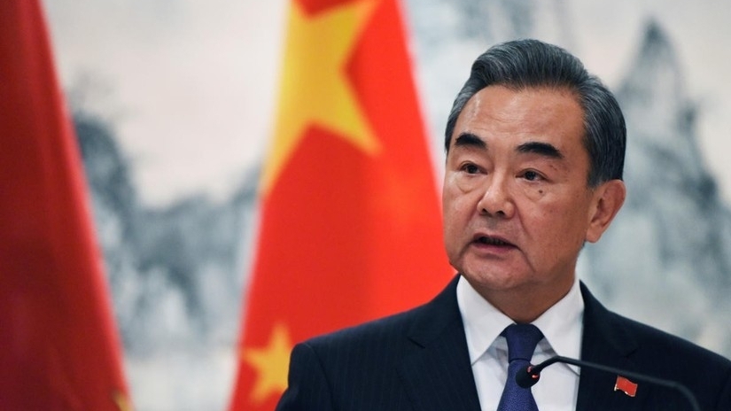 中国外交部长王毅访问越南