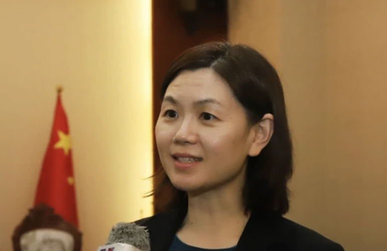 中国社会科学院马克思主义研究院国际共产主义运动研究部当代世界社会主义研究室主任贺钦