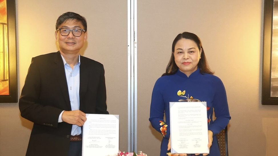 越新深化社区合作与民间交流