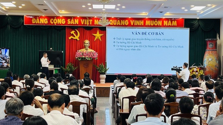 2022年11月,同奈联合会组织的关于民间对外工作专题培训会议的景象。(摄影:同奈报) 2022年11月,同奈联合会组织的关于民间对外工作专题培训会议的景象。(摄影:同奈报)