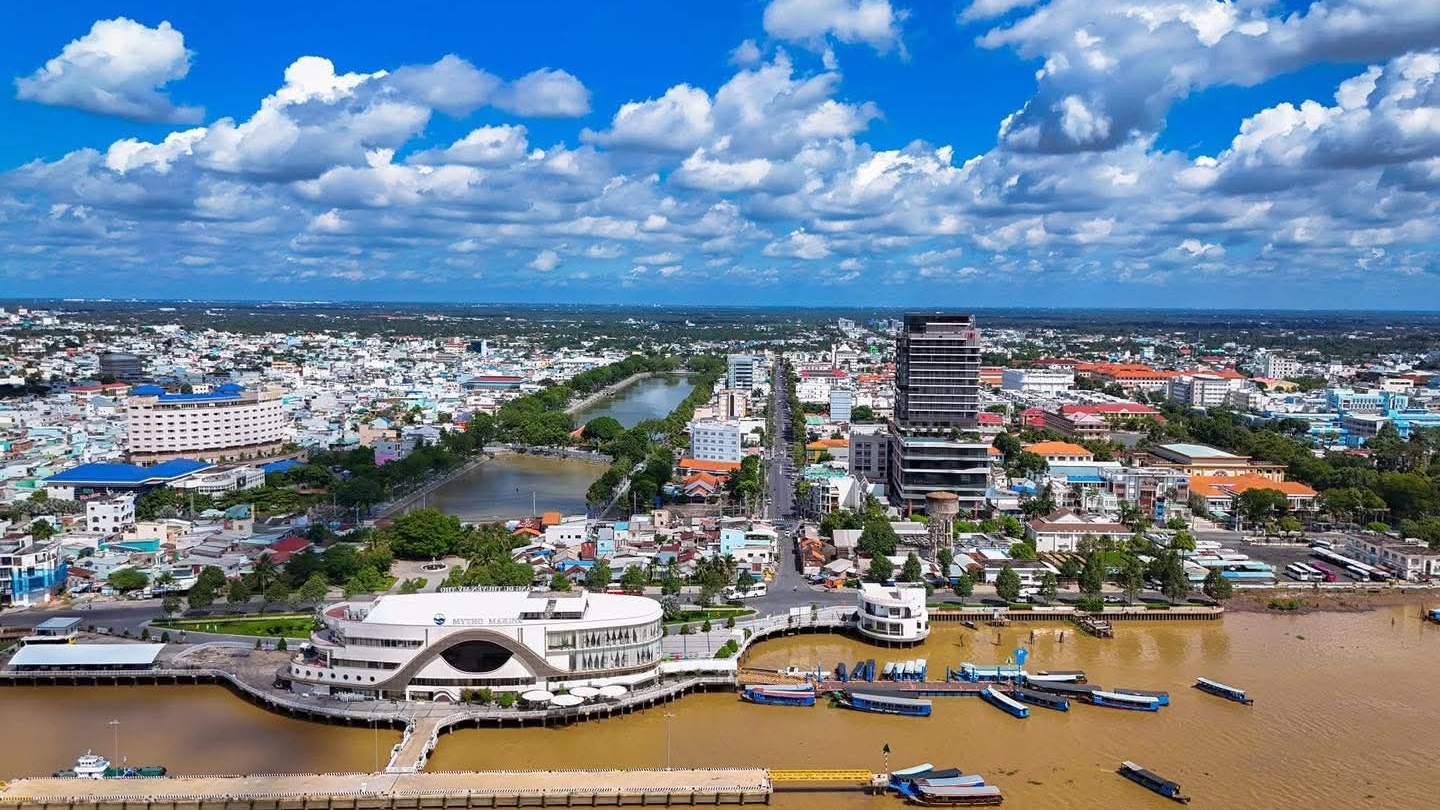 聚焦越共十四大：同塔干部热议文件草案 强调文化力量与基层治理